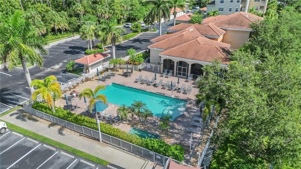 4450 Botanical Place CIR 6-17