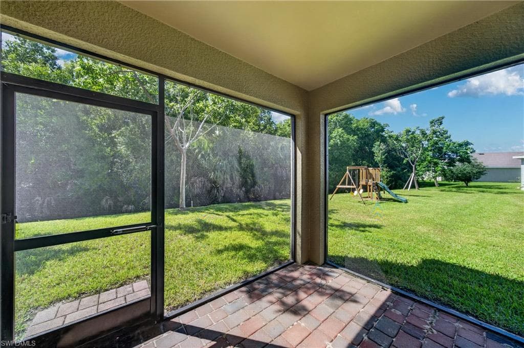 18508 Marlin Kite LN-24