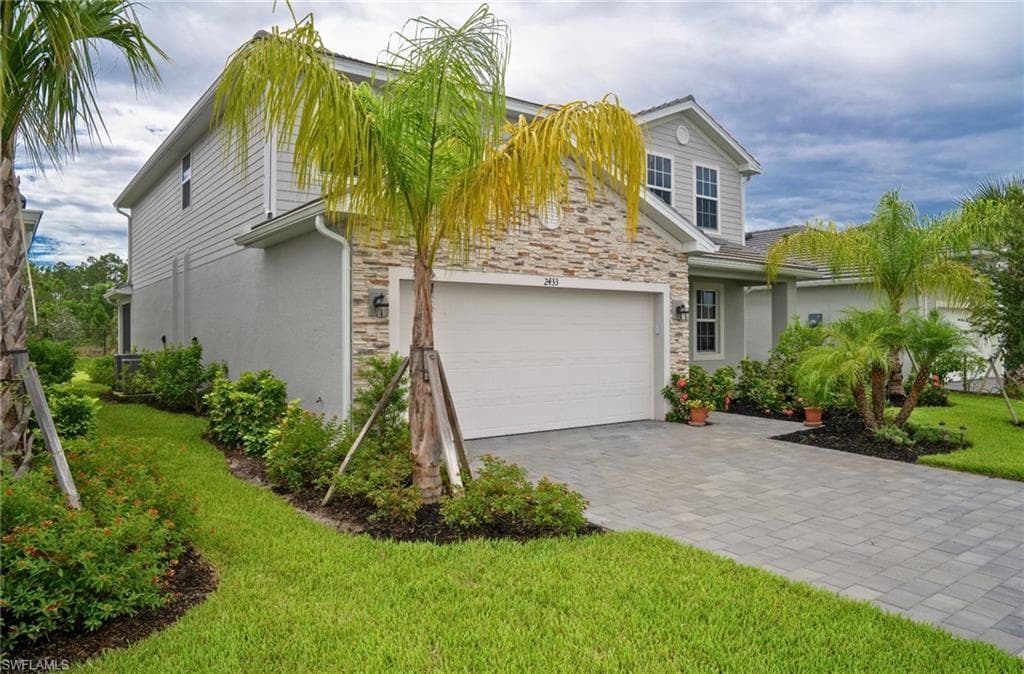 2433 Avocado LN-30