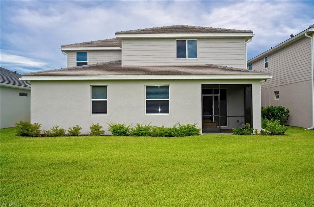 2433 Avocado LN-31