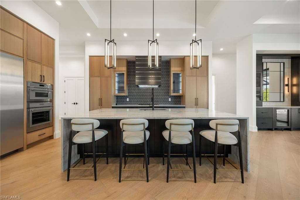 15850 Hampton View CT-18
