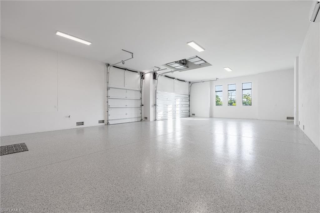 15850 Hampton View CT-40