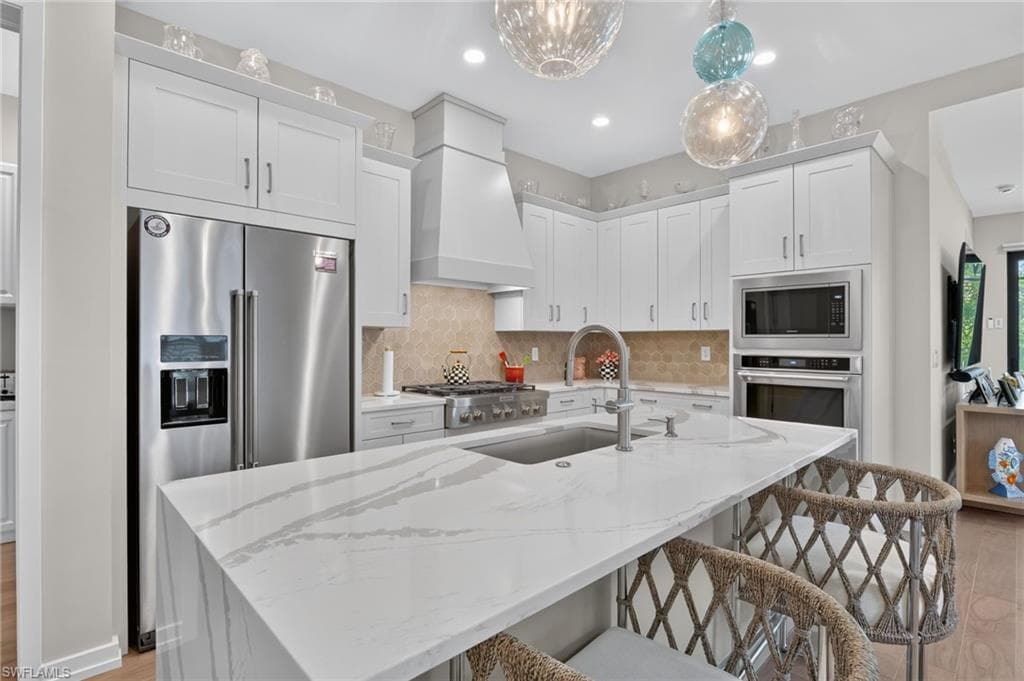 14596 Kingfisher LOOP-6