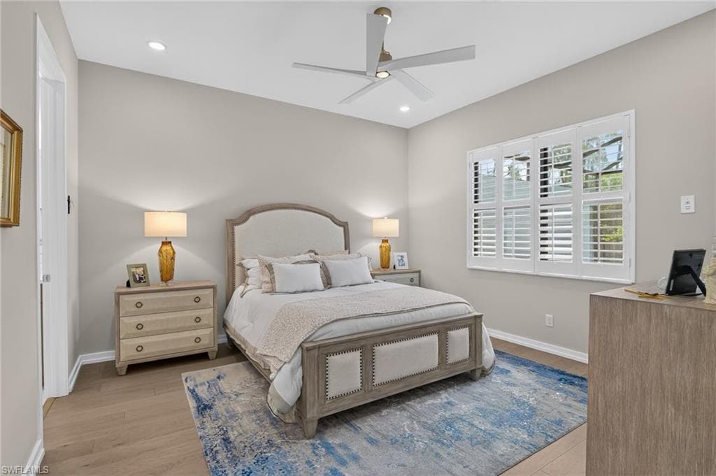 14596 Kingfisher LOOP-17