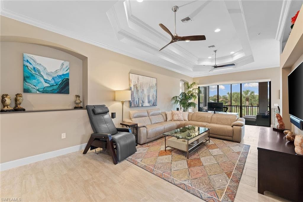 12041 Covent Garden CT 2202-7