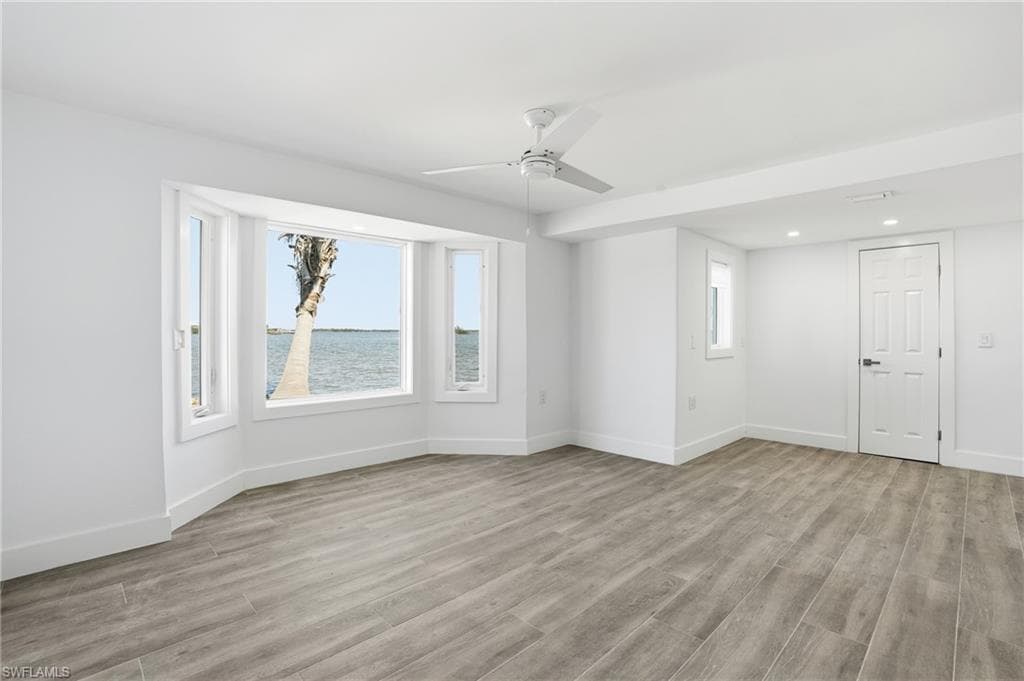 266 Curlew ST-23