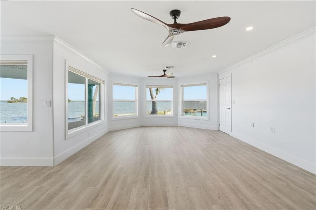 266 Curlew ST-28