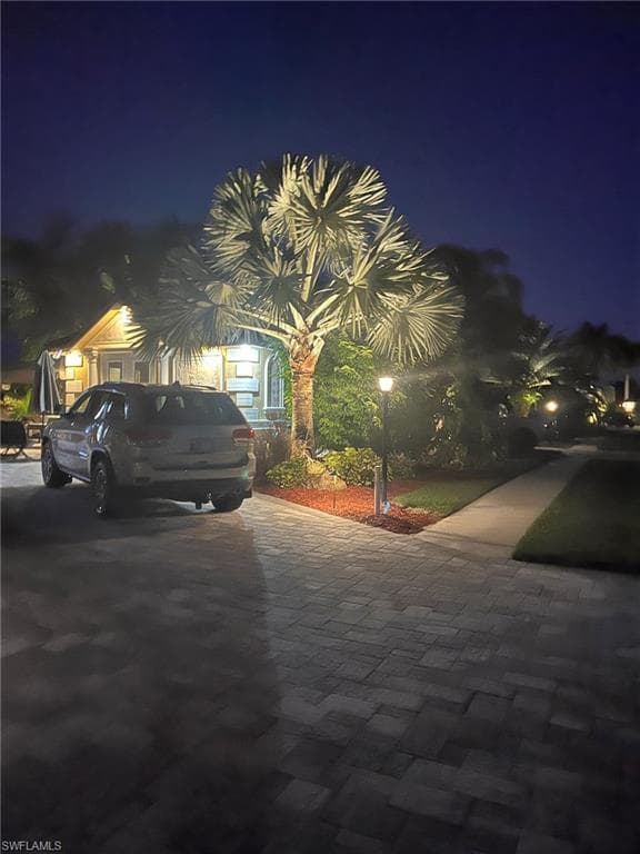 4840 CARRIAGE CT-4