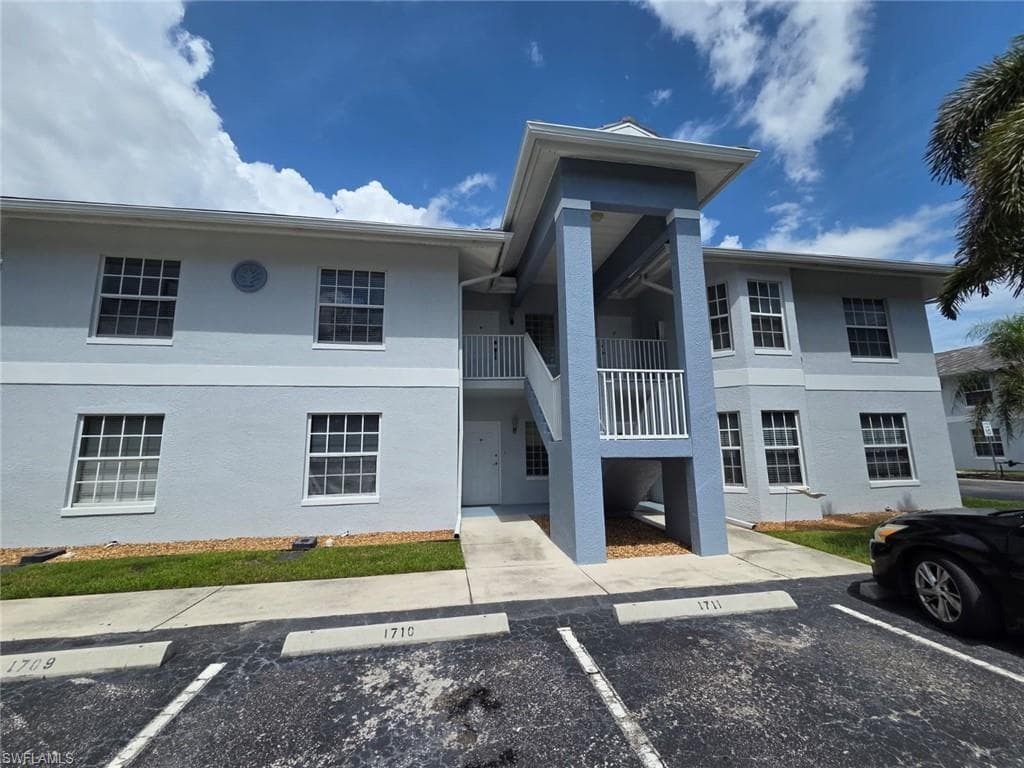 8408 Bernwood Cove LOOP 1710-16