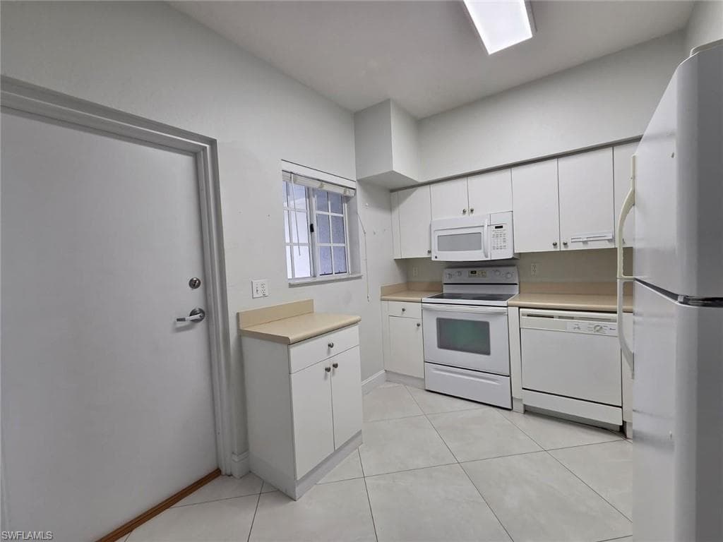 8408 Bernwood Cove LOOP 1710-4