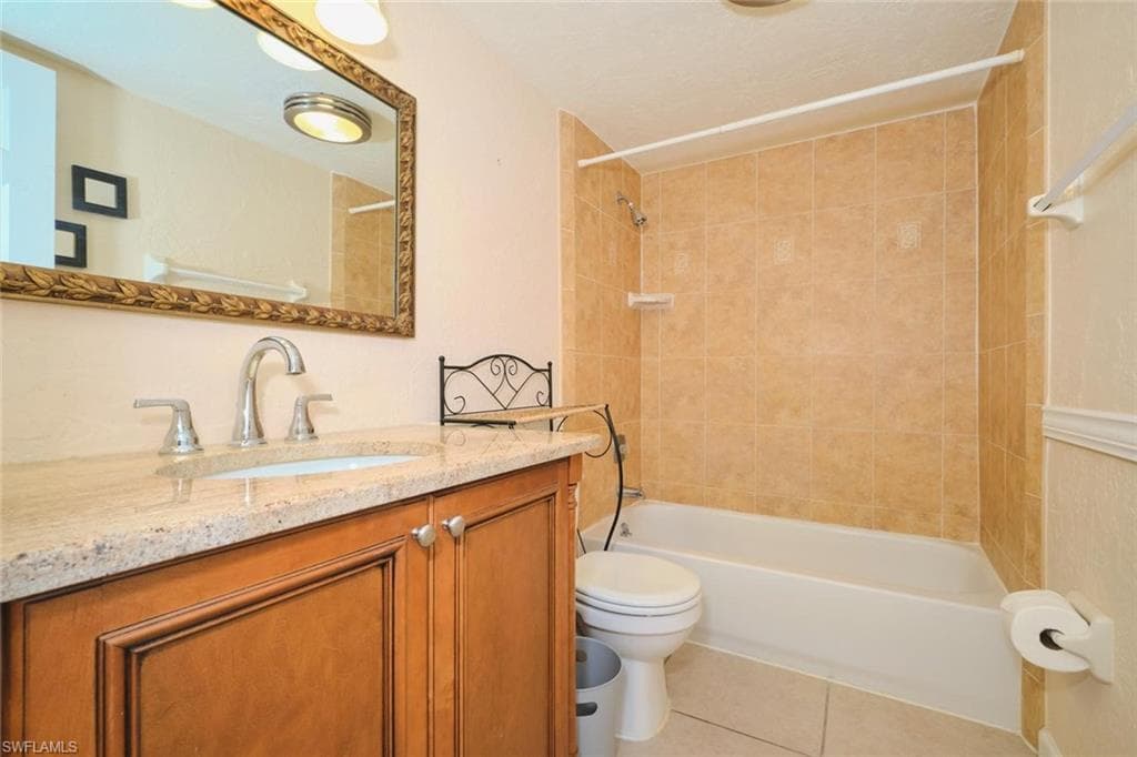 6777 Winkler RD 142-16