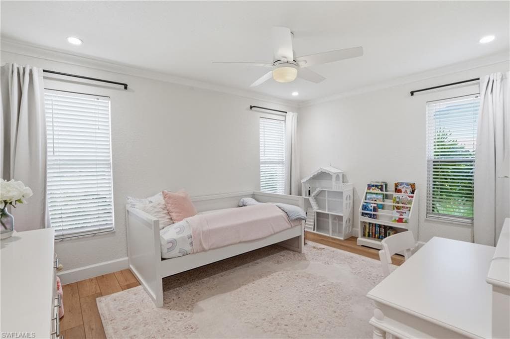 405 Prather DR-20
