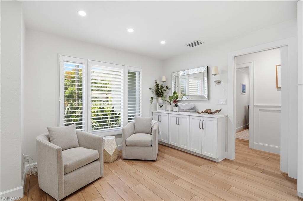 405 Prather DR-10