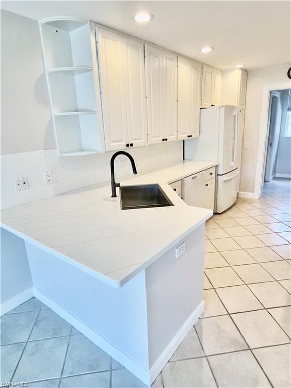 5669 Cove CIR-7