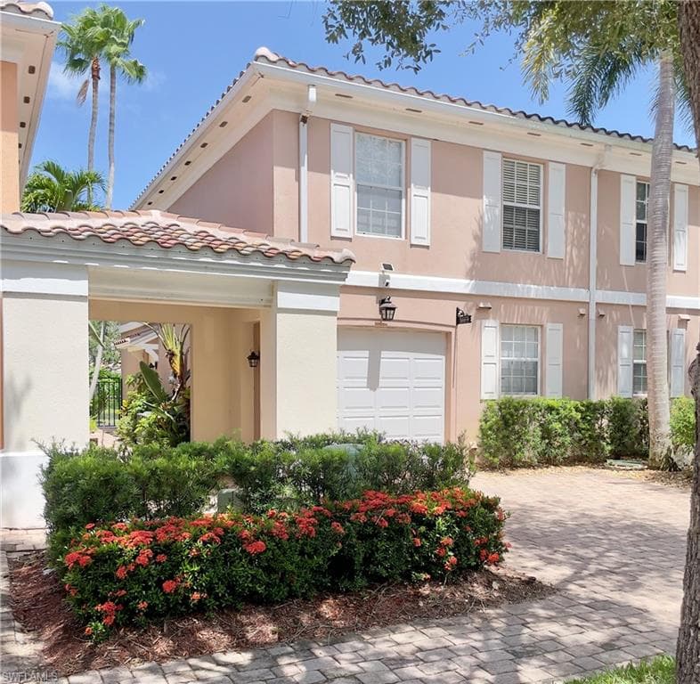 5669 Cove CIR-1