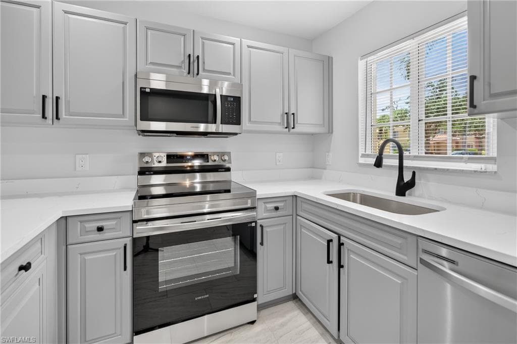 9470 Ivy Brook RUN 806-10