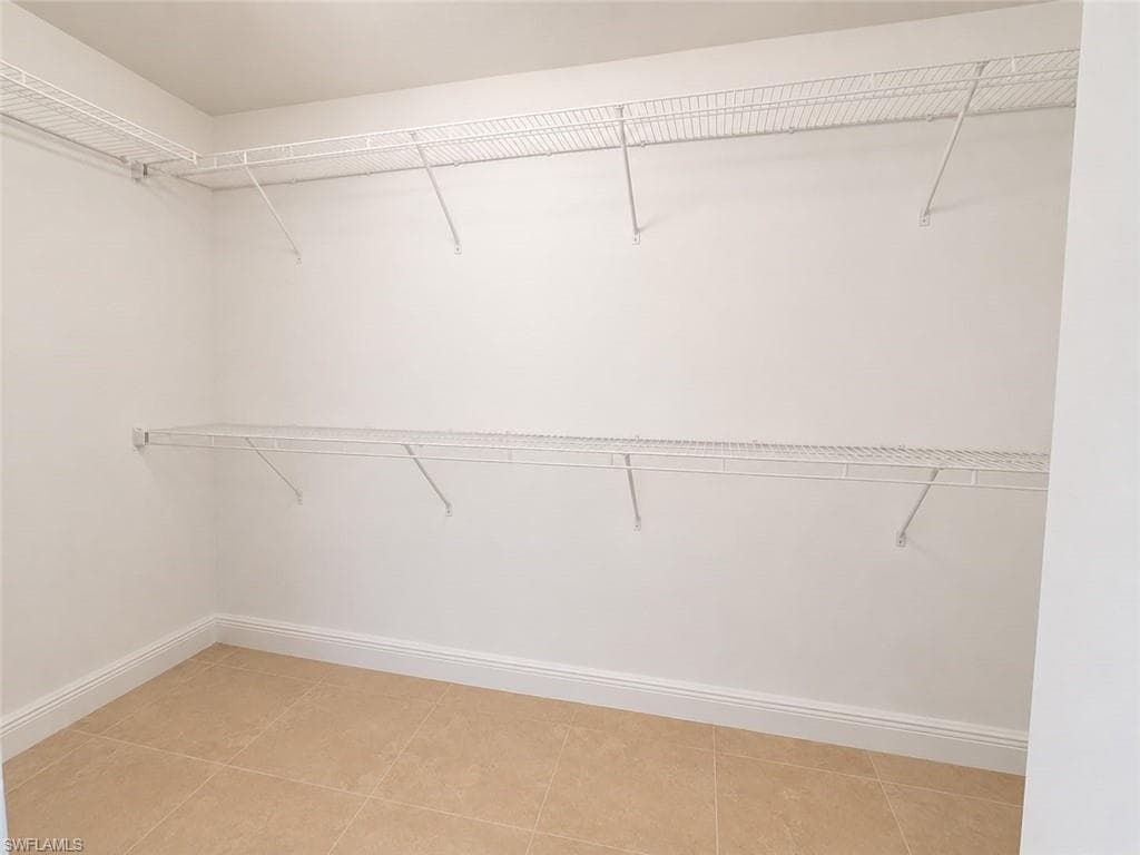 3306 39th ST SW-16