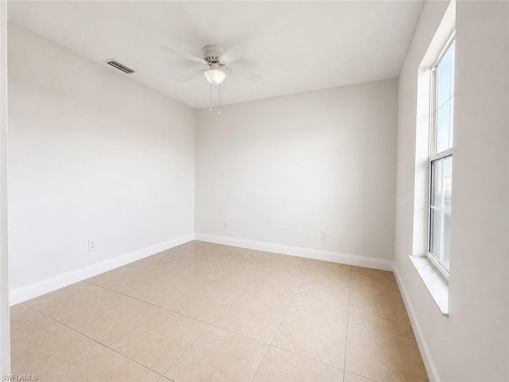 3306 39th ST SW-18