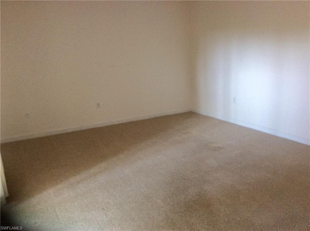 5249 Cedarbend DR 3-6