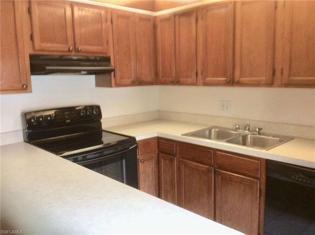 5249 Cedarbend DR 3-7