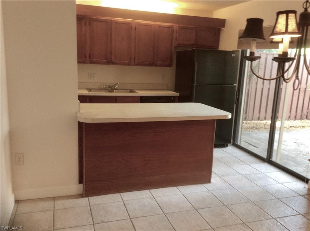 5249 Cedarbend DR 3-8