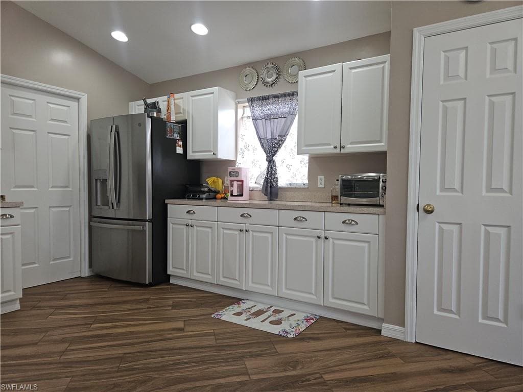 18300 Plumbago CT-13