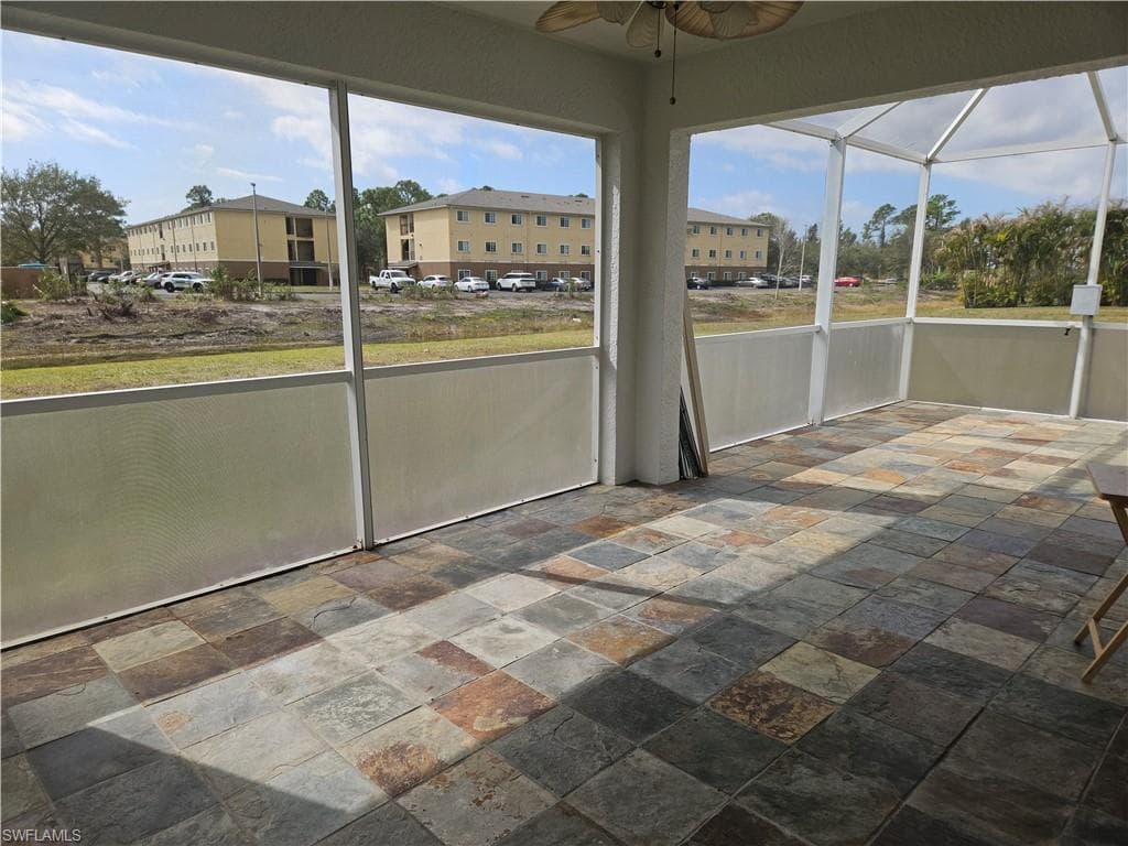 18300 Plumbago CT-31