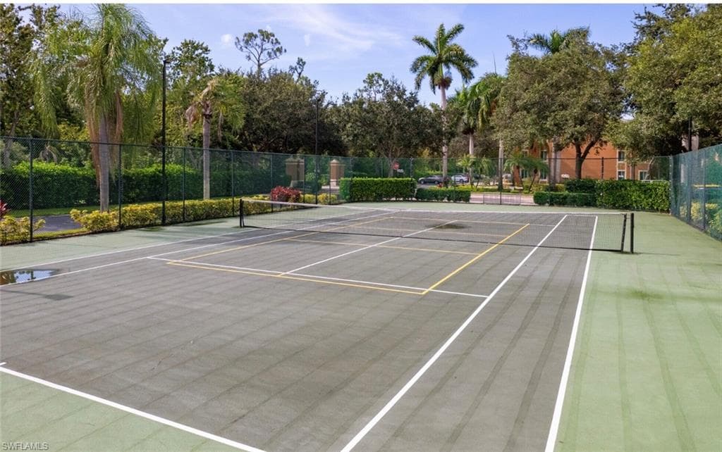 1220 Reserve WAY 205-24