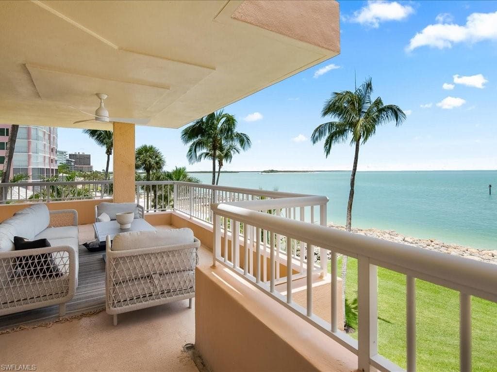 990 Cape Marco DR 201-1