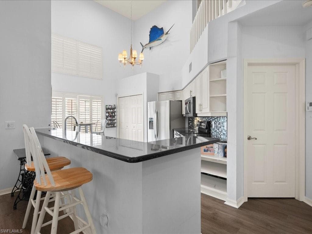 3570 Kent DR-5