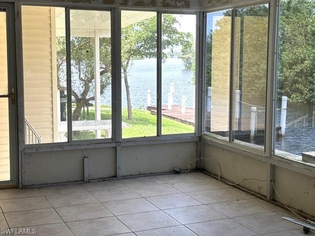 350 Shoreland DR-9