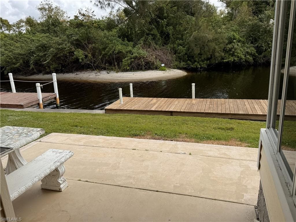 350 Shoreland DR-14