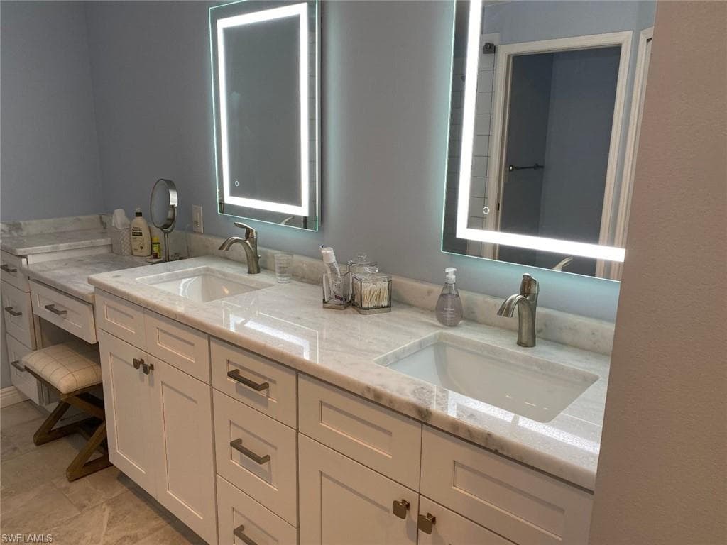 8361 Grand Palm DR 2-7