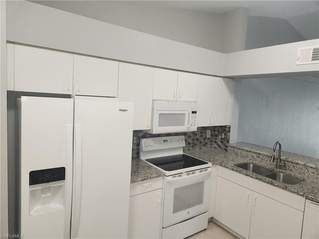 9660 Victoria LN A301-3