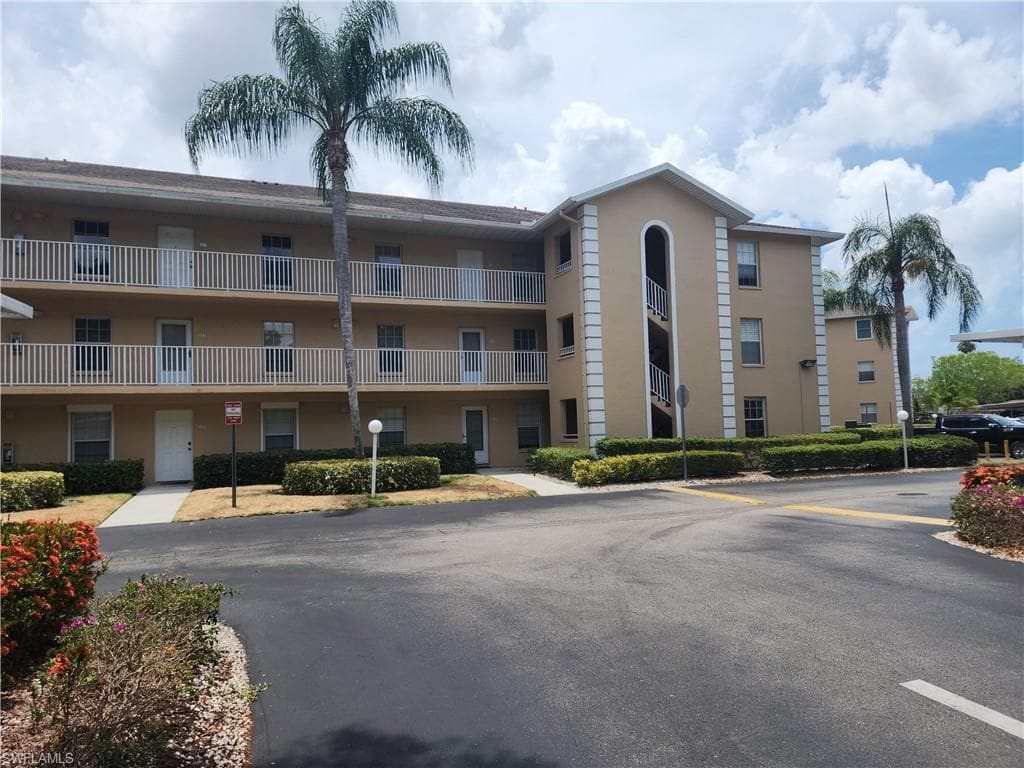 9660 Victoria LN A301-1