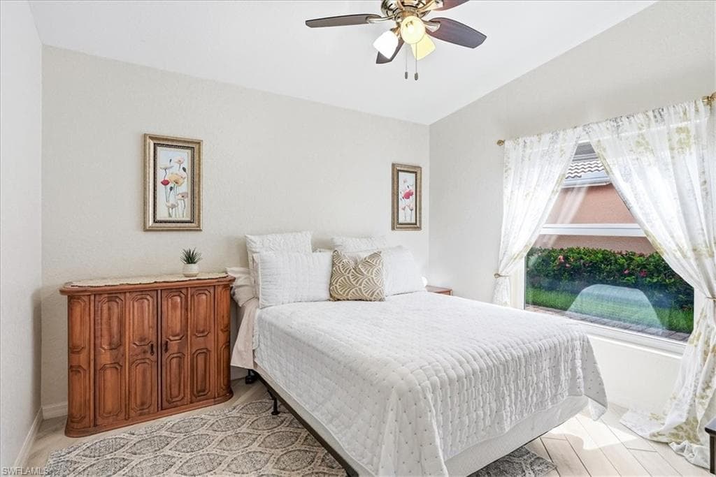 14915 Volterra CT-17
