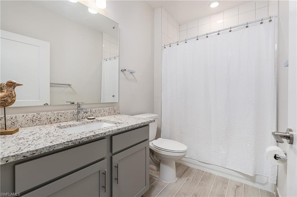 26430 Coco Cay CIR 202-8