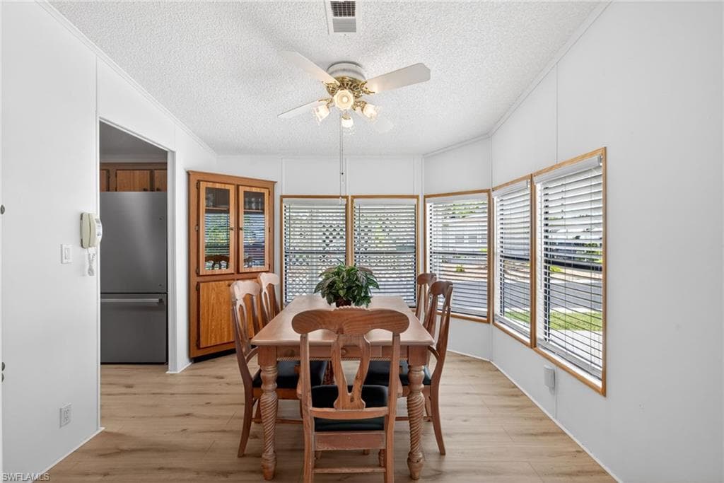 95 Oceans BLVD-12