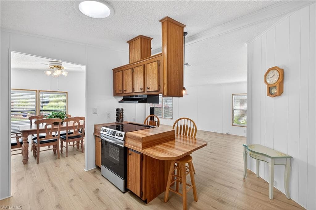 95 Oceans BLVD-15