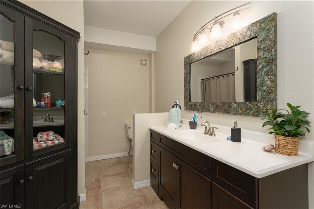 8550 Ebbtide WAY-46