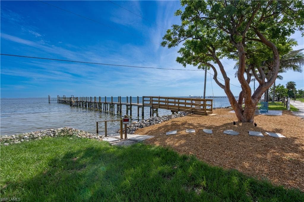 8550 Ebbtide WAY-16