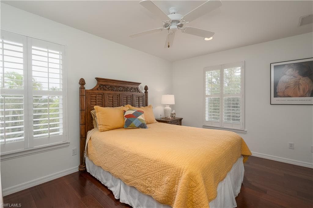8550 Ebbtide WAY-36