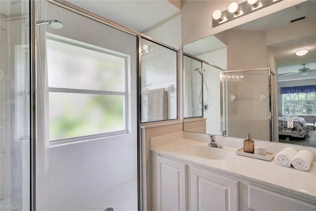 1970 Willow Bend CIR 204-24