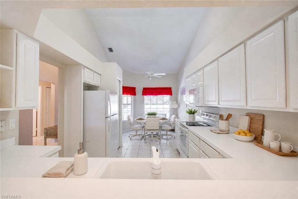 1970 Willow Bend CIR 204-18