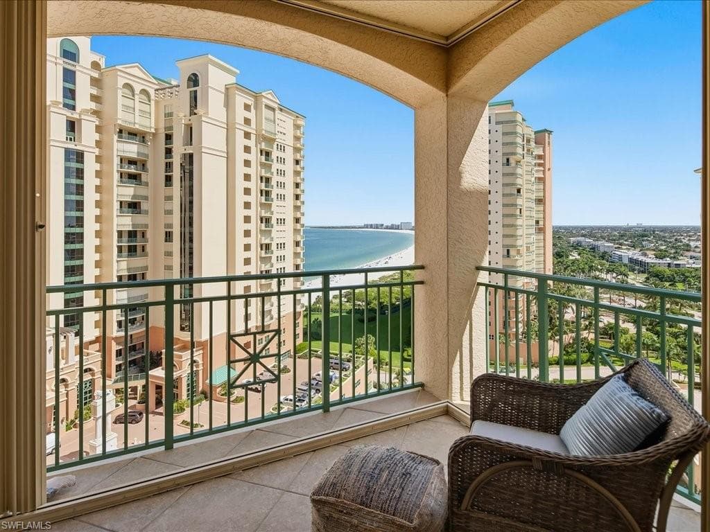 970 Cape Marco DR 1501-22
