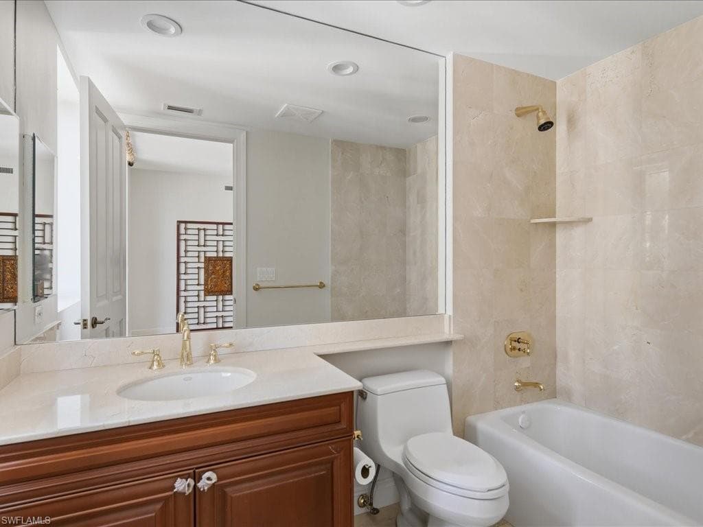 970 Cape Marco DR 1501-24