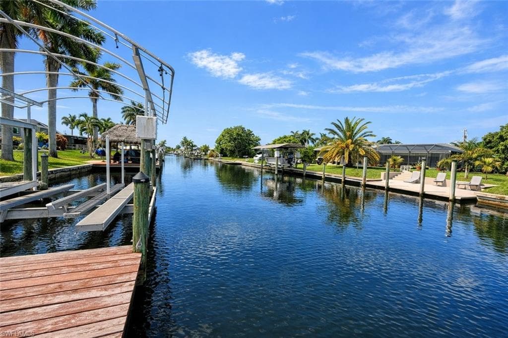 5214 Stratford CT-3
