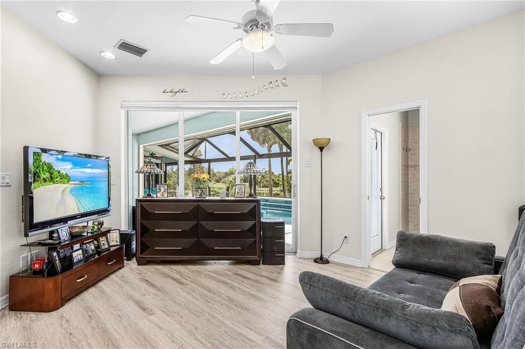 7791 Grande Pine RD-16