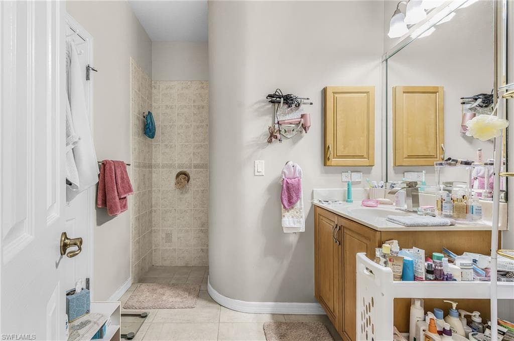 7791 Grande Pine RD-14