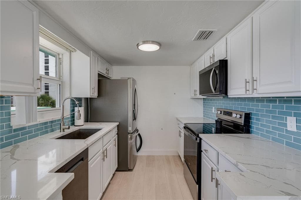 6500 Estero BLVD H302-9
